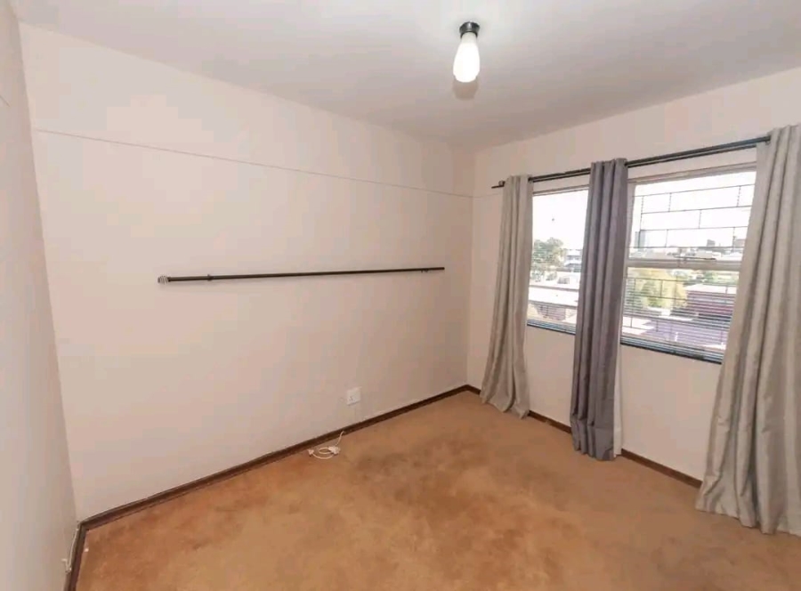 2 Bedroom Property for Sale in Bloemfontein Free State